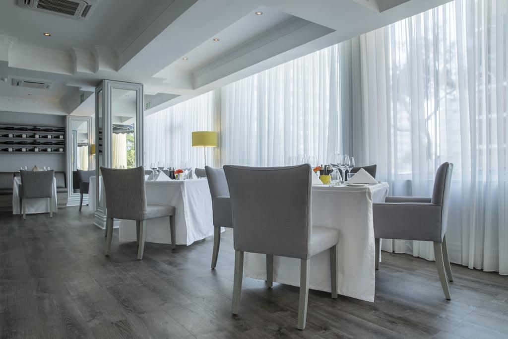 Hotel Le Vendome كيب تاون المظهر الخارجي الصورة Restaurant